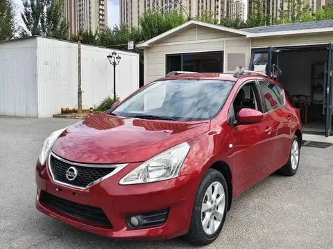 TIIDA 2011 1.6L CVT Comfort Model