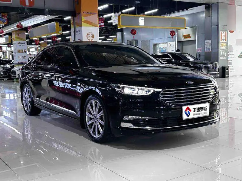 Taurus 2019 EcoBoost 245 Premium Edition — 3