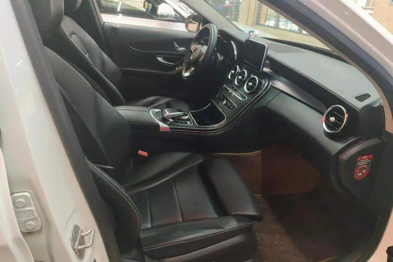 Mercedes-Benz C-Class 2015 C 180 L Sport — 6