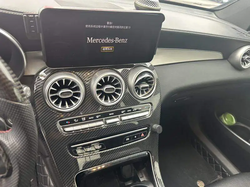 Mercedes-Benz GLC 2022 GLC 260 L 4MATIC Luxury — 13