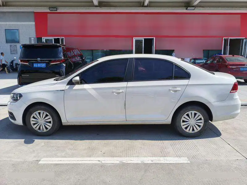 Santana 2021 1.5L Automatic Fashion Edition — 3
