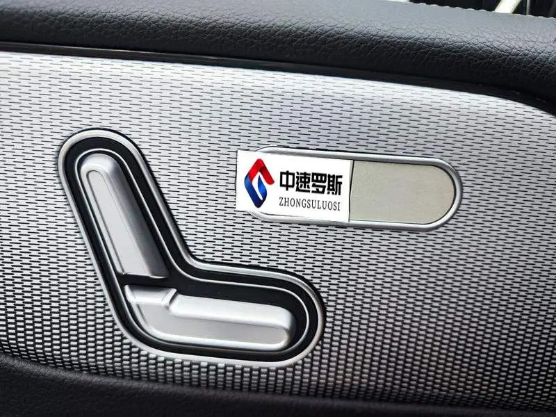 Mercedes-Benz GLB 2020 GLB 180 Fashion — 9