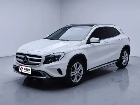 Mercedes-Benz GLA 2016 GLA 200 Dynamic