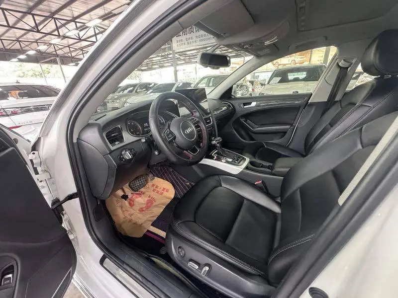 Audi A4L 2015 35 TFSI Automatic Standard Model — 9