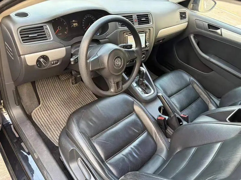 Sagitar 2012 1.6L Automatic Comfort — 7