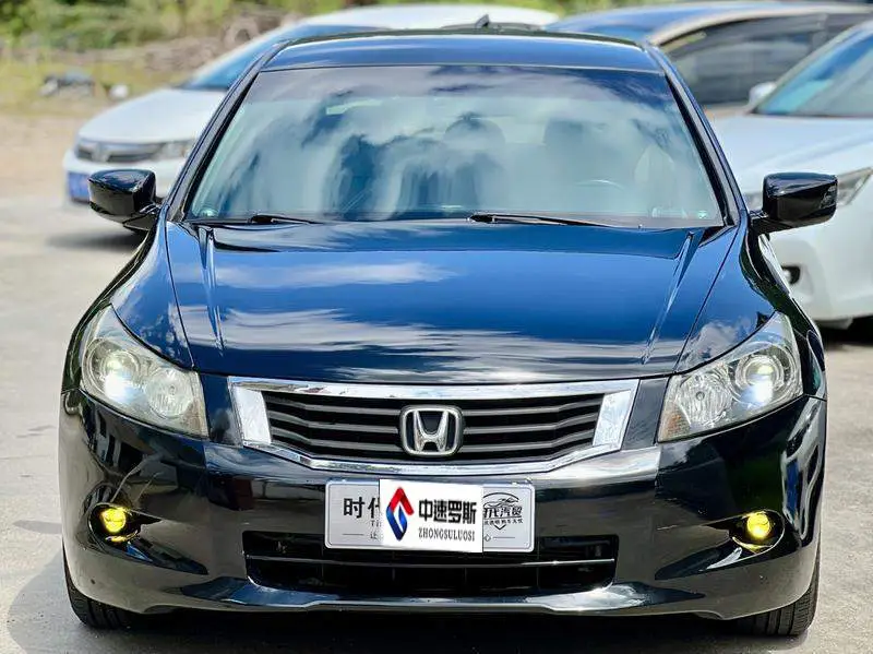 Accord 2010 2.0L MT — 2