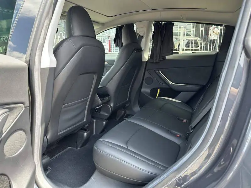 Model Y 2022 facelifted rear-wheel drive version — 16