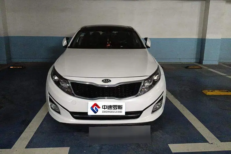 Kia K5 2014 2.0L Automatic LUXURY — 2