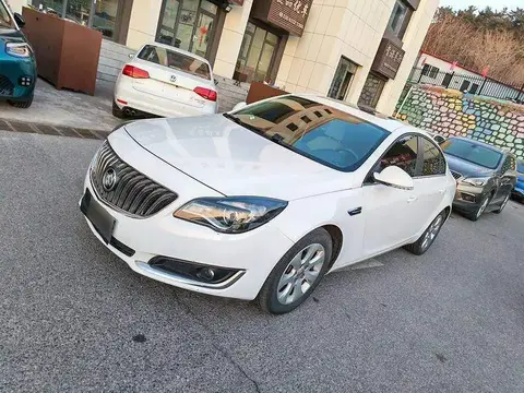 Regal 2015 2.0L Leading Fashion Model