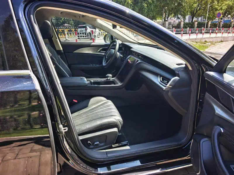 Hongqi H5 2024 1.5T DCT Zhilian Qiyue Edition — 10