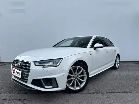 Audi A4L 2019 40 TFSI Fashion National VI