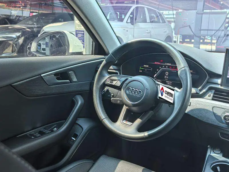 Audi A4L 2024 40 TFSI Stylish and Dynamic — 13