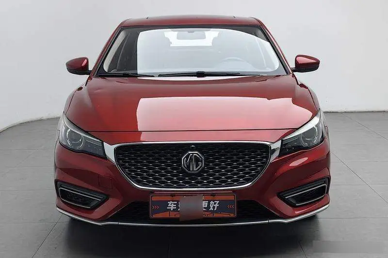 MG6 2018 20T Automatic Luxury Smart Link Edition National VI — 2