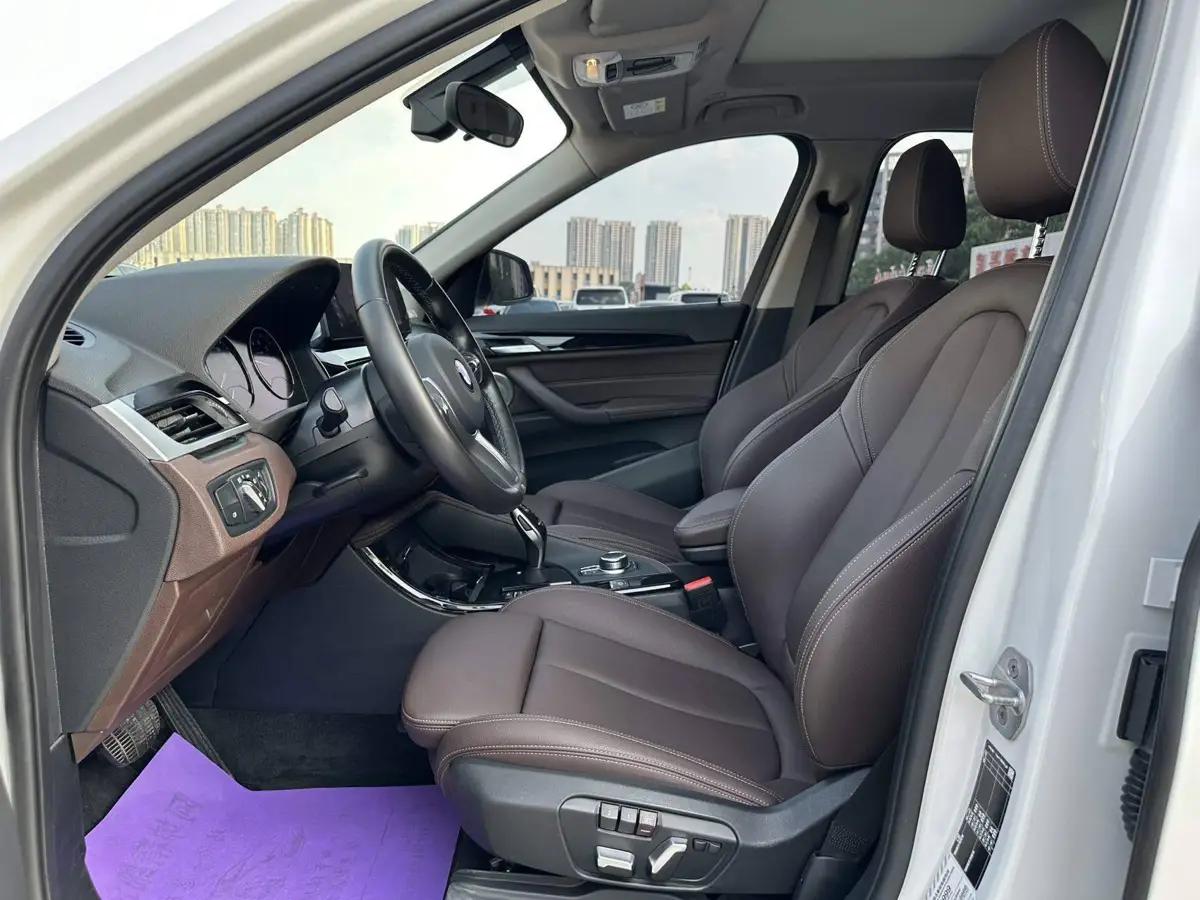 BMW X1 2022 sDrive20Li Premium Edition — 12