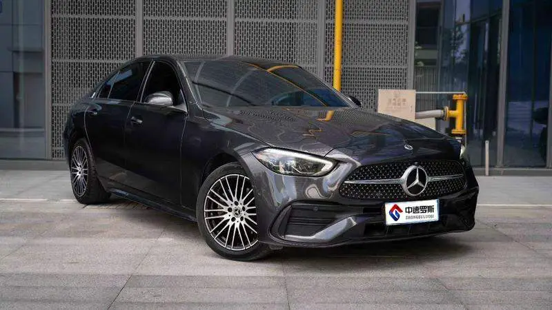 Mercedes-Benz C-Class 2023 C 200 L Sport Edition — 3
