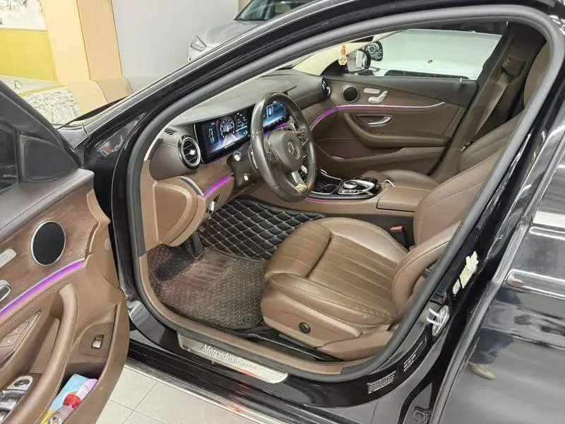 Mercedes-Benz E-Class 2017 E 200 L 4MATIC — 8
