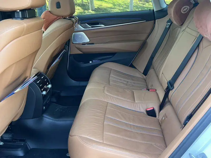 BMW 6 Series GT 2021 630i Luxury Design Package — 9
