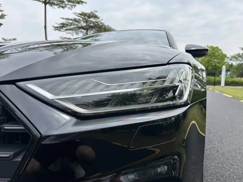 Audi A7L 2023 45 TFSI quattro S-line Black Warrior Edition — 7