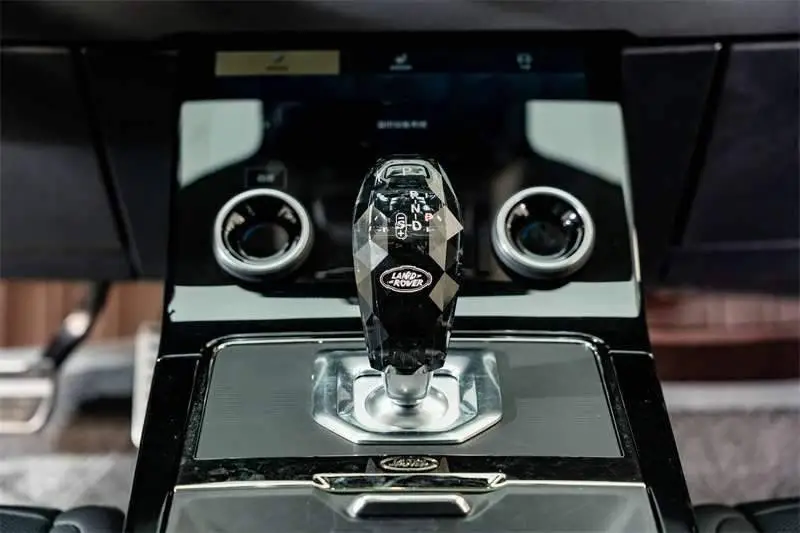 Range Rover Aurora 2023 Aurora L 249PS Corinth Bronze Special Edition — 11