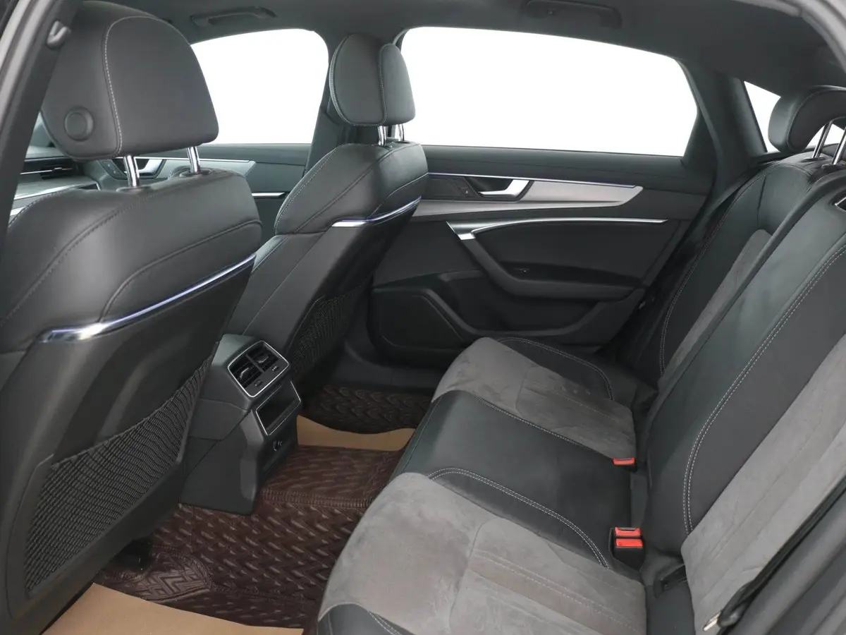 Audi A6L 2021 40 TFSI Luxury Dynamic Edition — 8