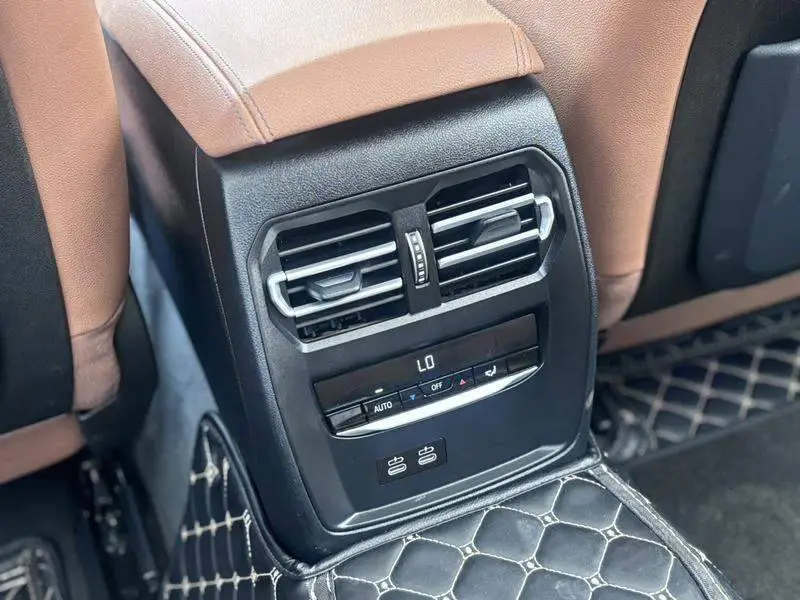 BMW 3 Series 2020 facelift 325Li M Sport Package — 9