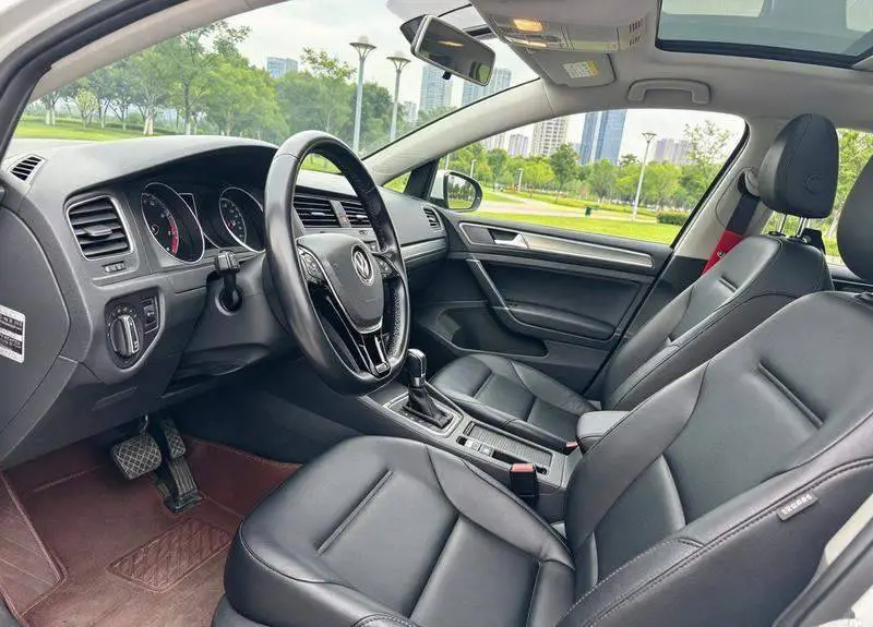 Golf 2016 230TSI Automatic Comfort — 9