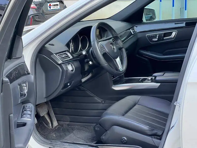 Mercedes-Benz E-Class 2015 E 260 L Sport — 8