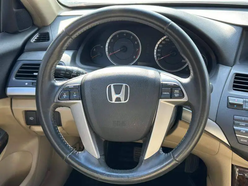 Accord 2010 2.0L EX — 19