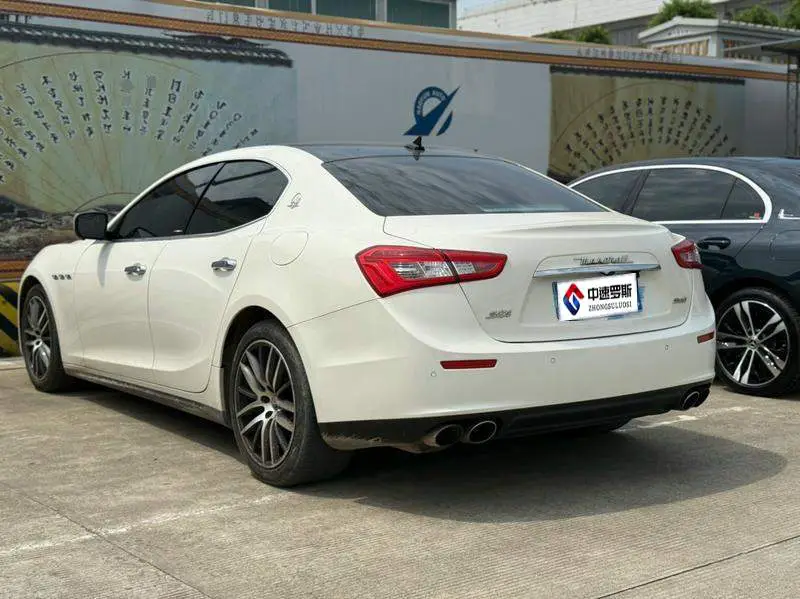 Ghibli 2014 3.0T Standard Edition — 2