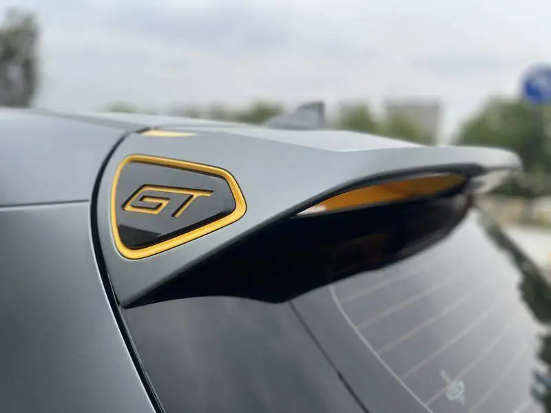 ORA Good Cat GT 2024 Mulan Edition 401km Honor Edition 135kW — 16
