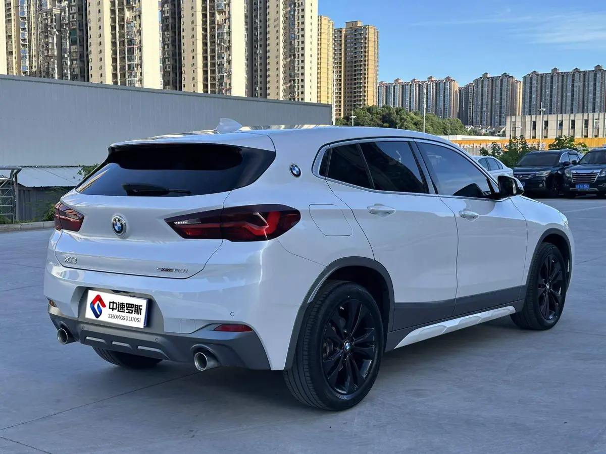 BMW X2 2021 sDrive20i M Off-Road Package — 8