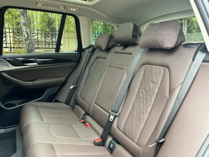 BMW iX3 2023 Leading Model — 13