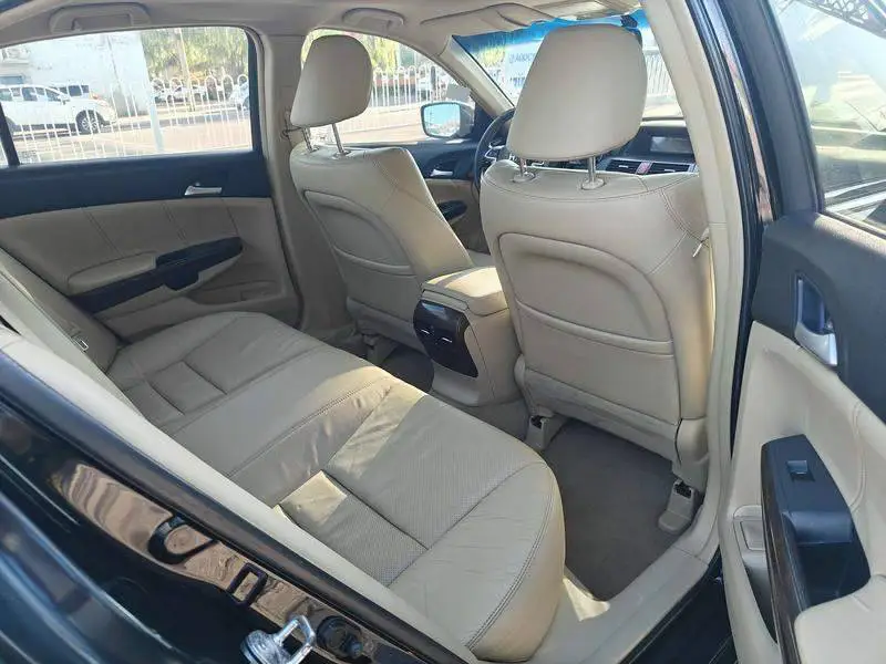 Accord 2013 2.0L SE — 7