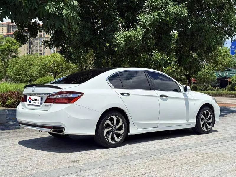 Accord 2016 2.4L Comfort Edition — 7