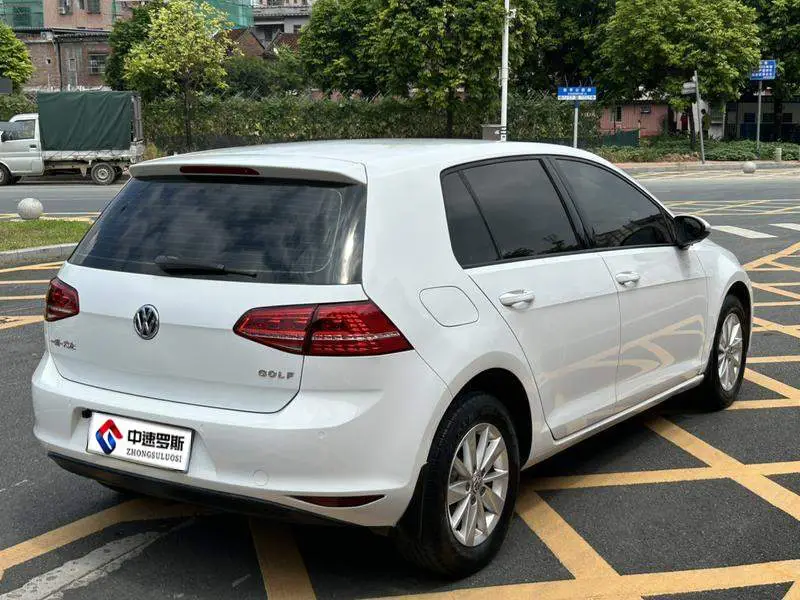 Golf 2016 1.6L Automatic Fashion Model — 7