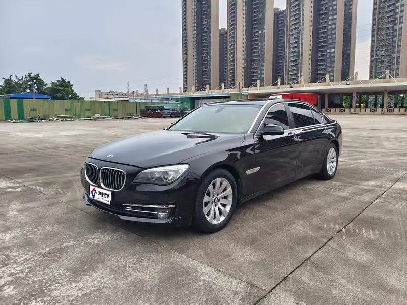 BMW 7 Series 2013 740Li Leading Edition