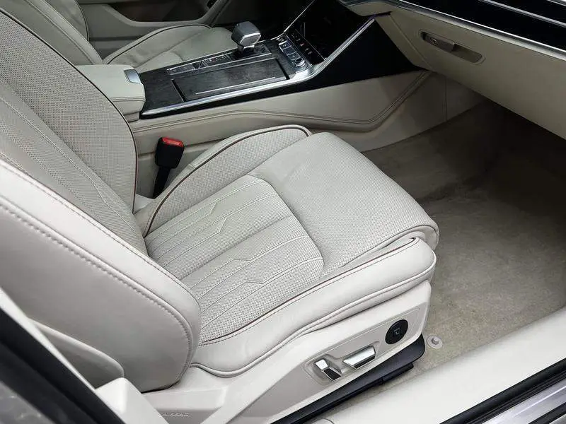 Audi A6L 2021 55 TFSI quattro Flagship Elegant Edition — 16