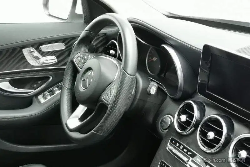 Mercedes-Benz C-Class 2015 C 200 L 4MATIC Sport Edition — 12