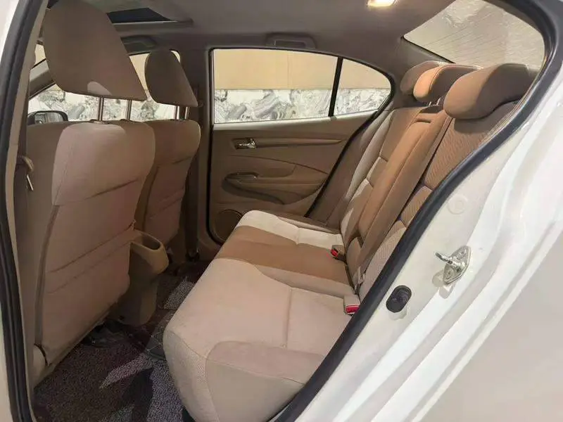 Classic 2014 Fashion 1.5L Automatic Elite Edition — 9