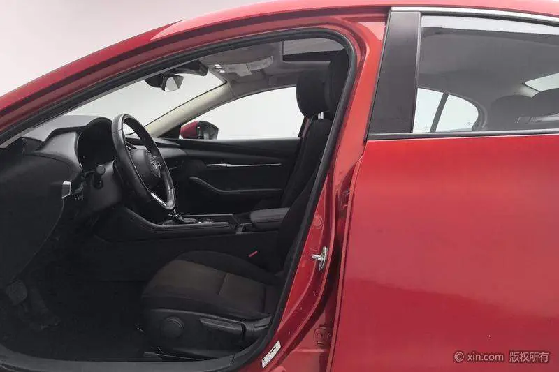 Mazda 3 Angkesaila 2021 2.0L Automatic Premium Edition — 17