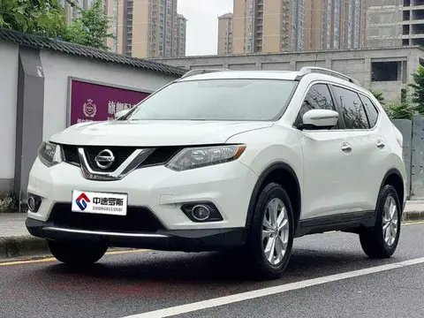 X-Trail 2015 2.0L CVT Comfort MAX Edition 2WD