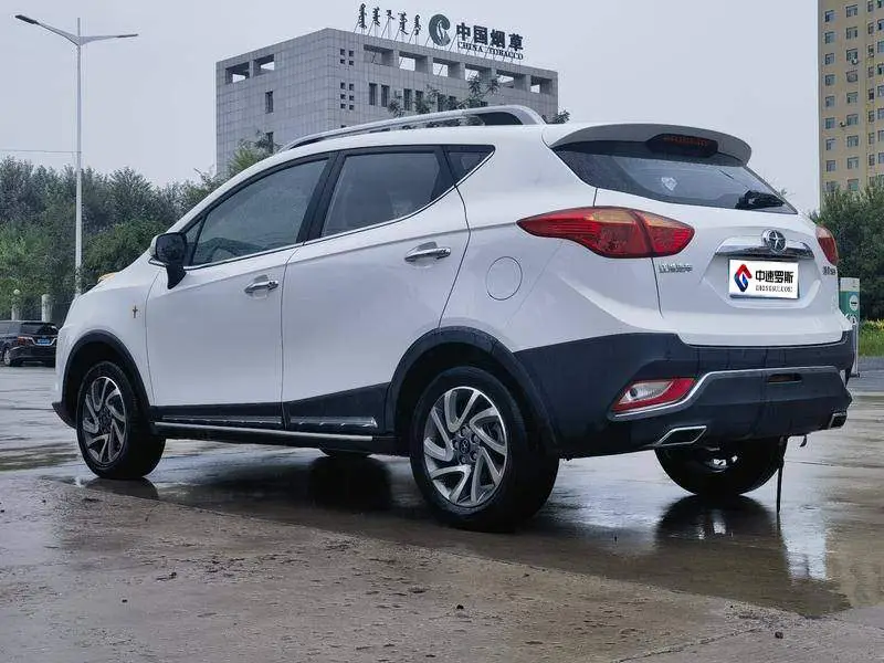 Ruifeng S3 2016 1.5L Manual Luxury Model — 4