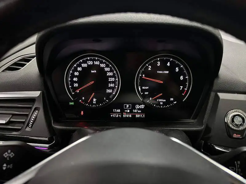 BMW 1 Series 2018 118i Sports — 15