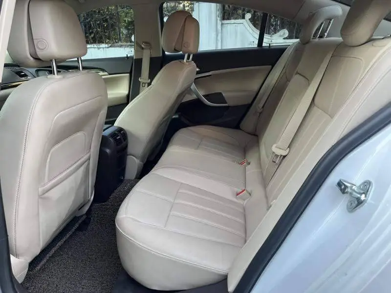 Regal 2014 2.0L Elite Fashion Edition — 15