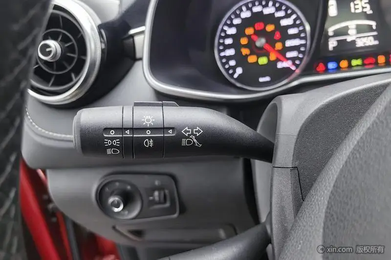 MG6 2018 20T Automatic Luxury Smart Link Edition National VI — 16