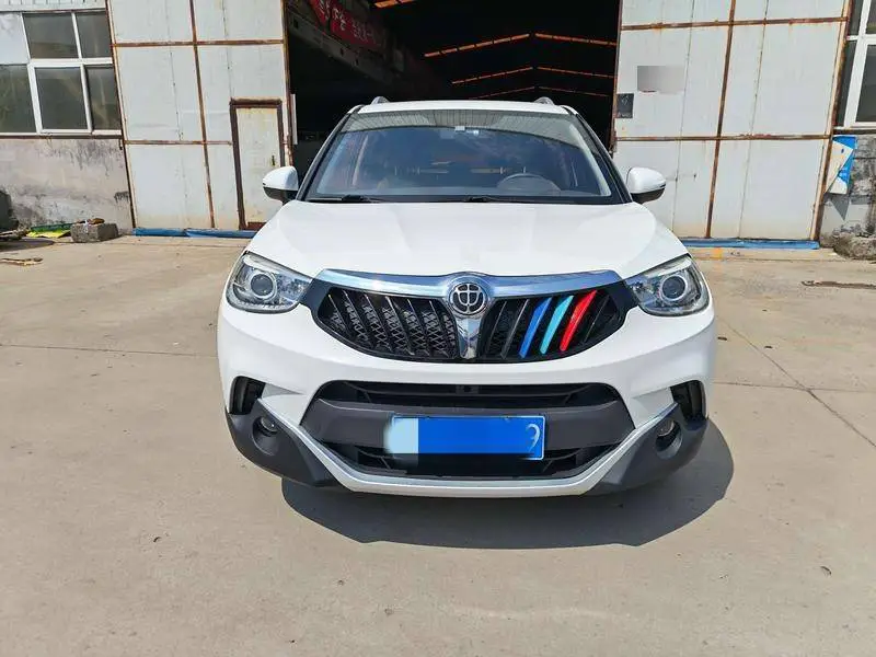 Zhonghua V3 2016 1.5L Manual Intelligent Model — 2