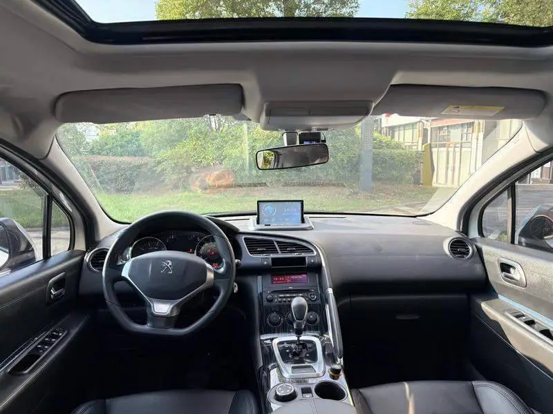 Peugeot 3008 2016 1.6THP Automatic Premium Edition — 12