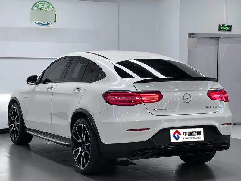 Mercedes-Benz GLC Coupe AMG 2017 AMG GLC 43 4MATIC Coupe SUV Special Edition — 5