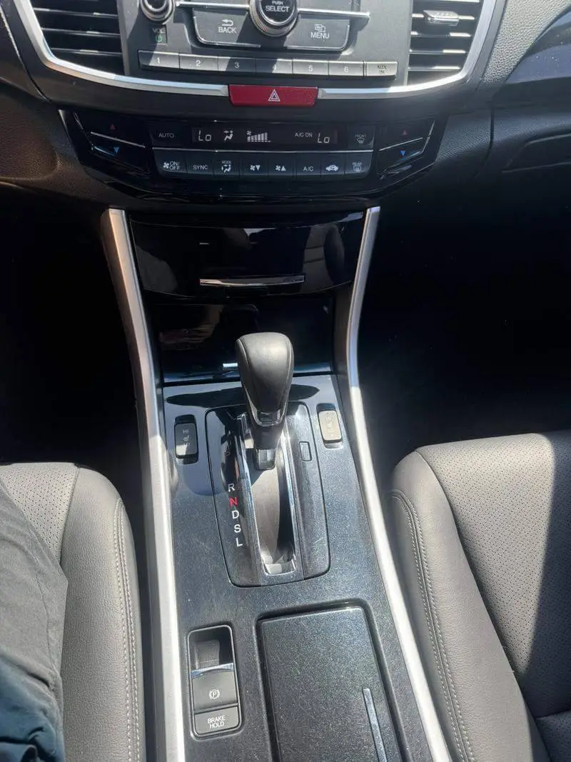 Accord 2016 2.0L Elite Edition — 12