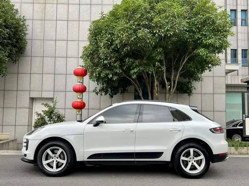 Macan 2020 Macan 2.0T — 4